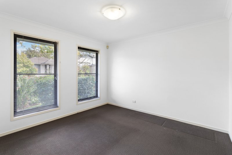 Photo - 4 Hume Circuit, Warner QLD 4500 - Image 8