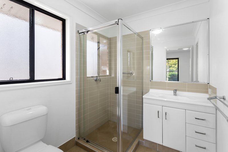 Photo - 4 Hume Circuit, Warner QLD 4500 - Image 9