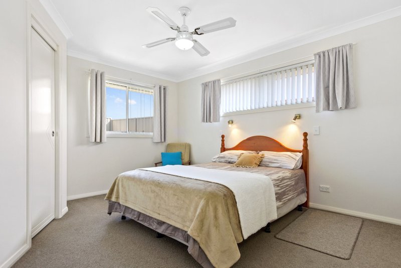 Photo - 4 Hunter Place, Sunshine Bay NSW 2536 - Image 6