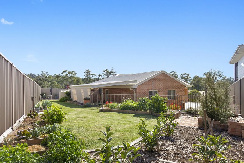 Photo - 4 Hunter Place, Sunshine Bay NSW 2536 - Image 13