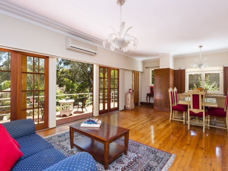 Photo - 4 Hunter Street South, Warriewood NSW 2102 - Image 2