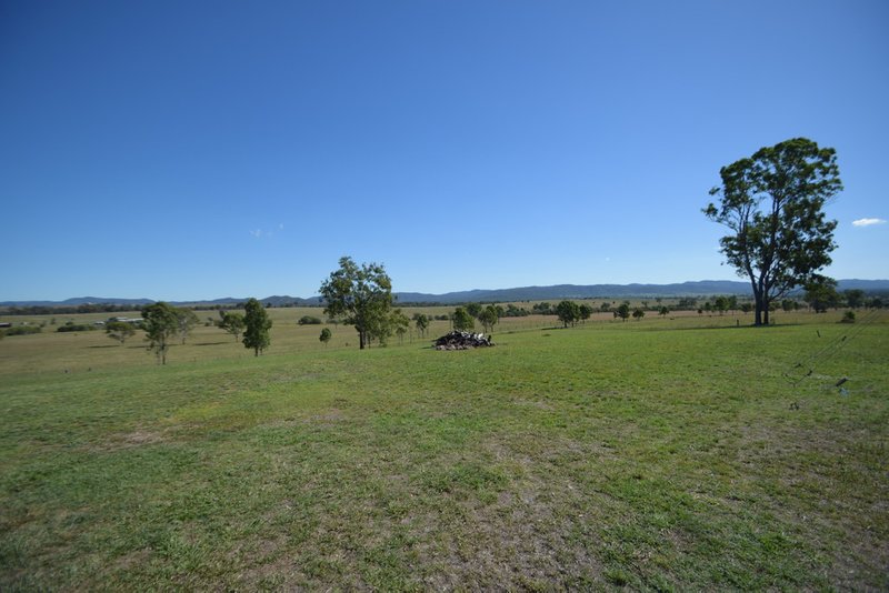 Photo - 4 Huntley Road, Ottaba QLD 4313 - Image 7