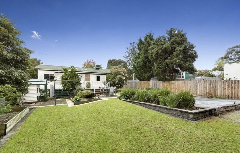 Photo - 4 Hurter Street, Blackburn South VIC 3130 - Image 5