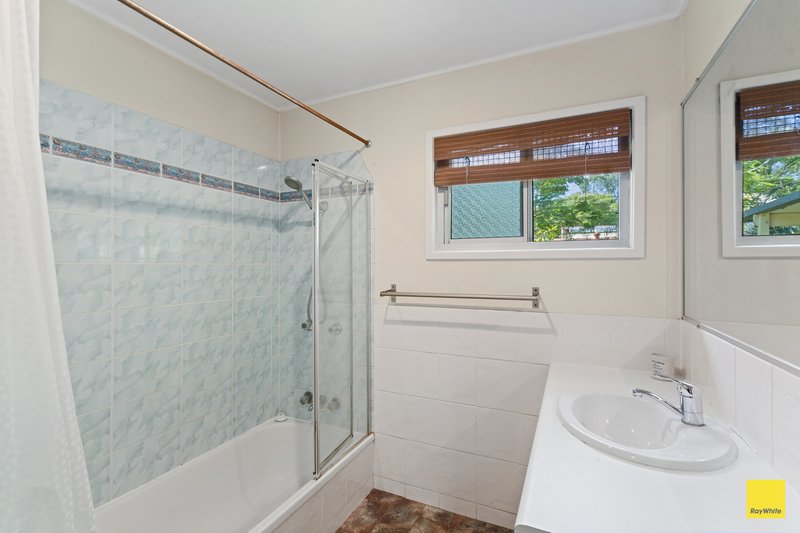 Photo - 4 Ian Street, Thorneside QLD 4158 - Image 8