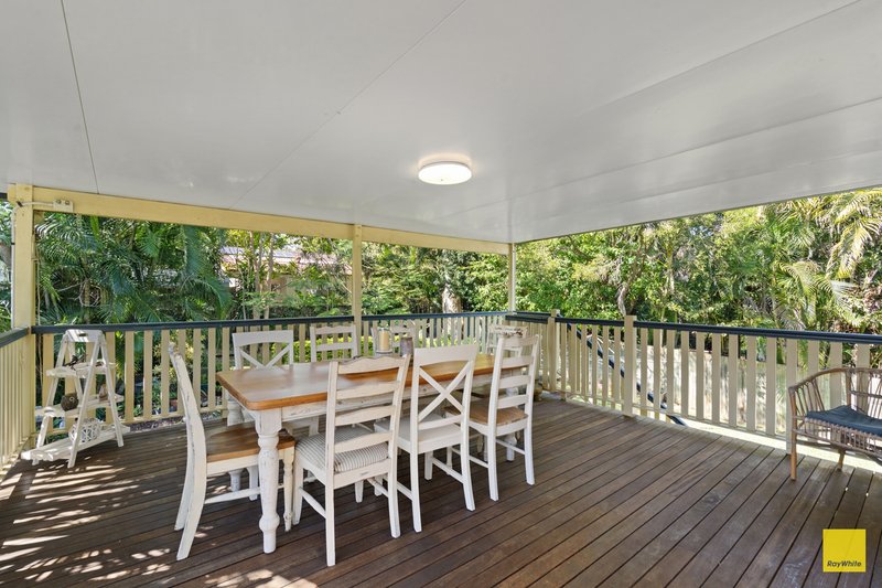 Photo - 4 Ian Street, Thorneside QLD 4158 - Image 11