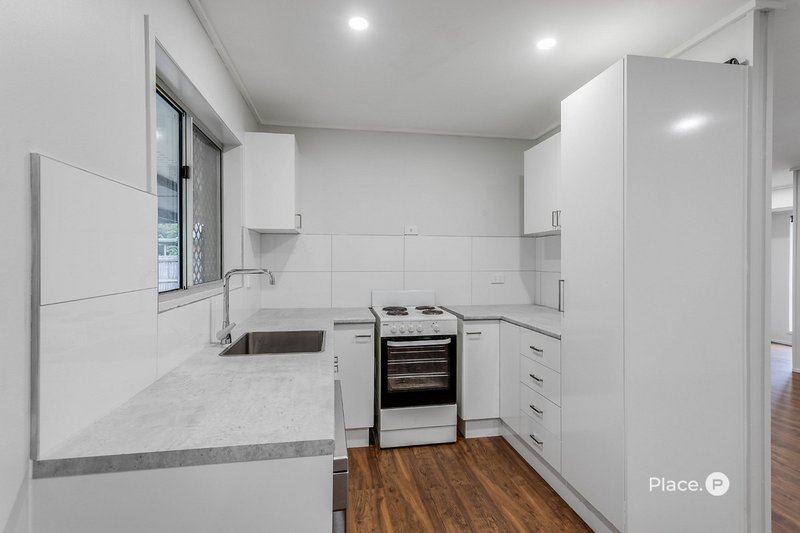 Photo - 4 Ilonka Street, Deception Bay QLD 4508 - Image 5