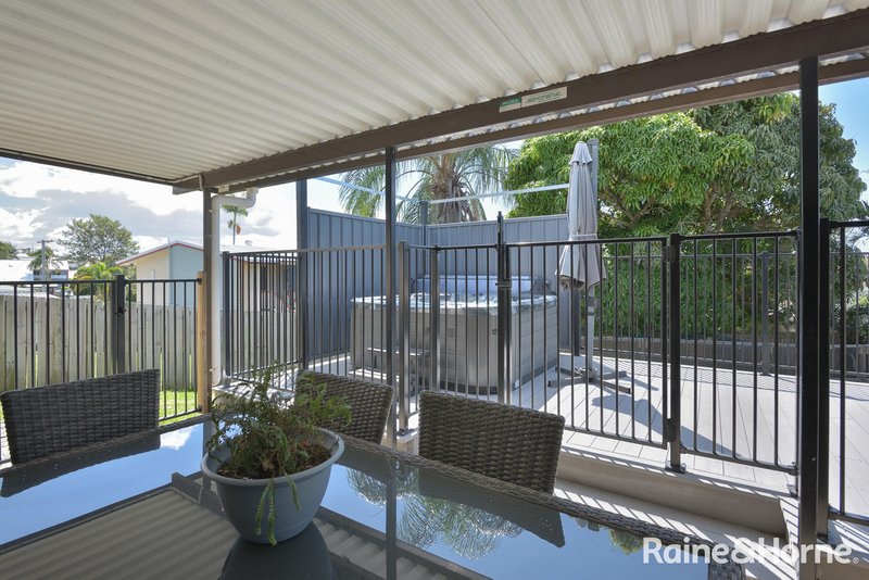 Photo - 4 Ingemar Court, Seaview Heights QLD 4680 - Image 18