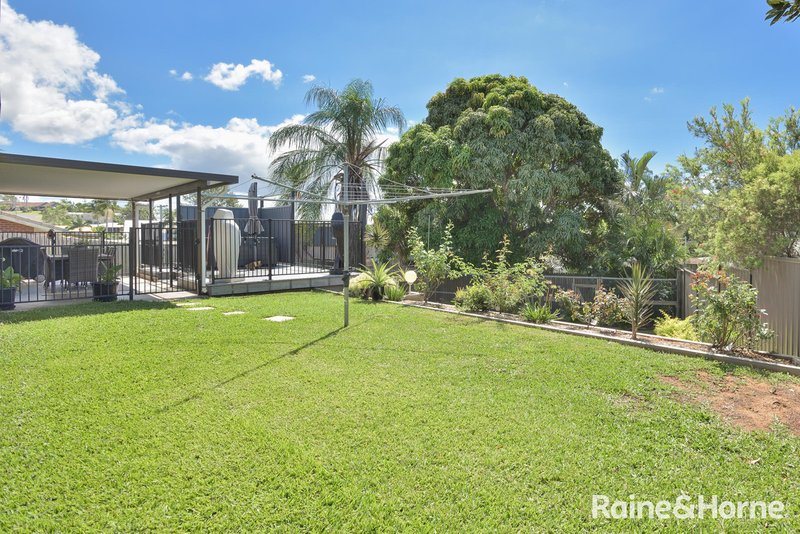 Photo - 4 Ingemar Court, Seaview Heights QLD 4680 - Image 22