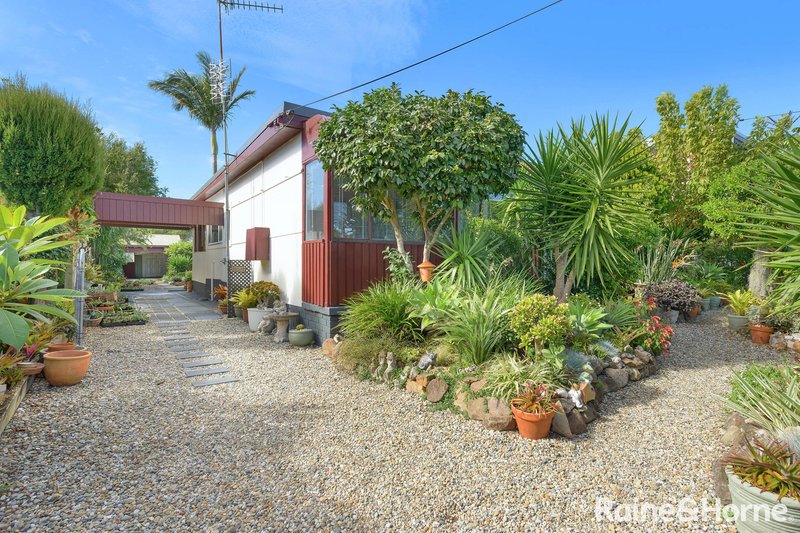 4 Ingestre Avenue, Shoalhaven Heads NSW 2535