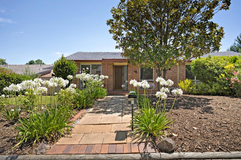 4 Inglis Place, Latham ACT 2615