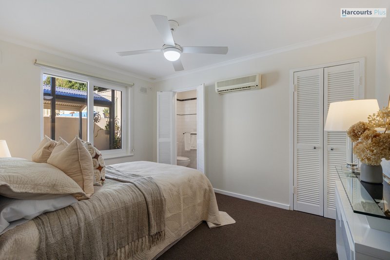 Photo - 4 Ingomar Court, Hallett Cove SA 5158 - Image 25