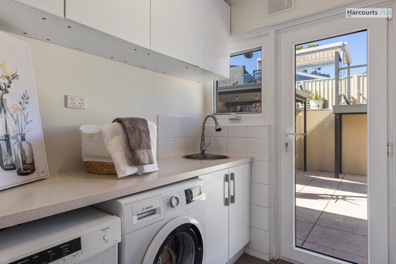 Photo - 4 Ingomar Court, Hallett Cove SA 5158 - Image 27