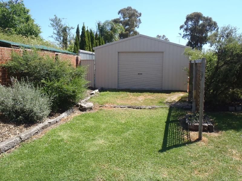 Photo - 4 Inverness Avenue, Kialla VIC 3631 - Image 12