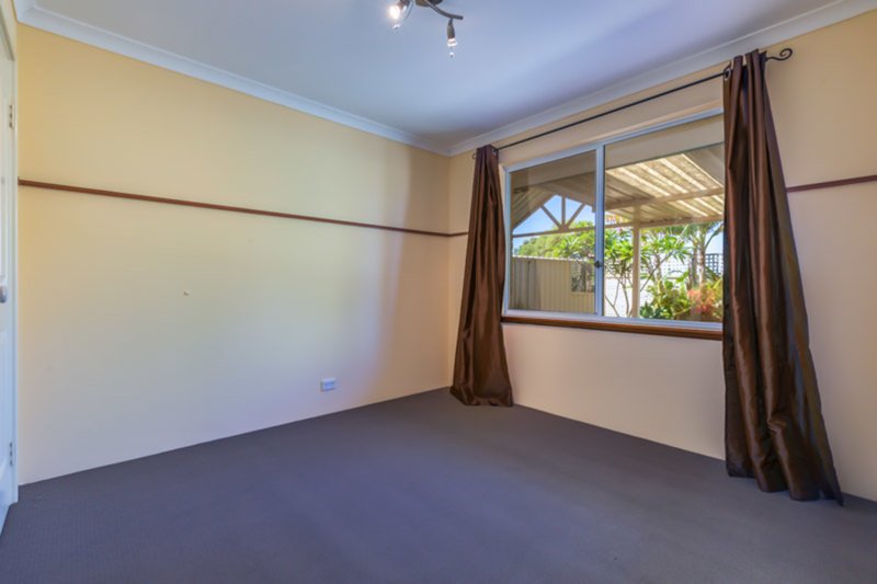 Photo - 4 Inverness Court, Cooloongup WA 6168 - Image 13