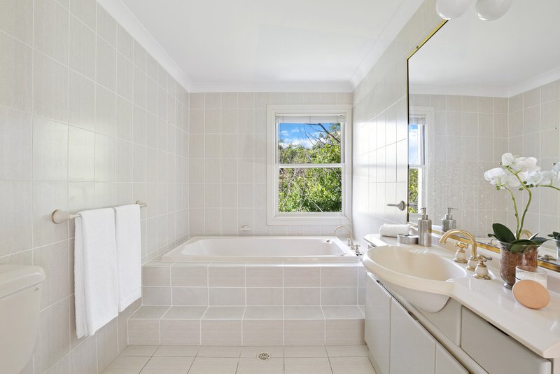 Photo - 4 Iredale Avenue, Cremorne Point NSW 2090 - Image 11