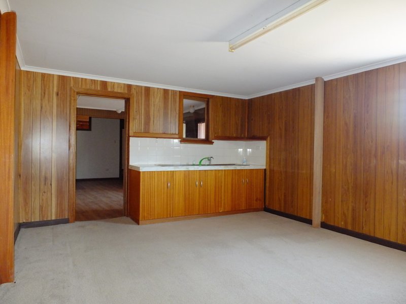 Photo - 4 Ireland Street, Wallaroo SA 5556 - Image 10