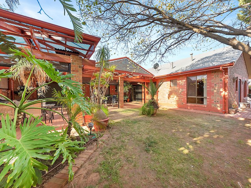 Photo - 4 Ironbark Avenue, Craigmore SA 5114 - Image 19