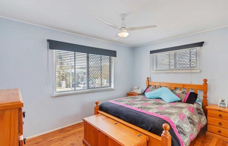 Photo - 4 Irula Street, Bray Park QLD 4500 - Image 5