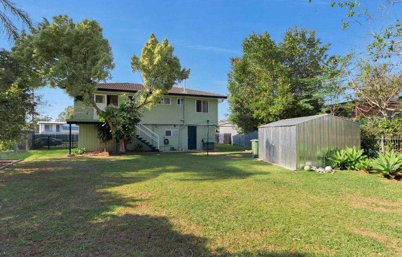 Photo - 4 Irula Street, Bray Park QLD 4500 - Image 8