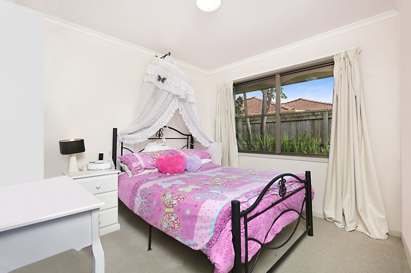 Photo - 4 Iseult Court, Carindale QLD 4152 - Image 6