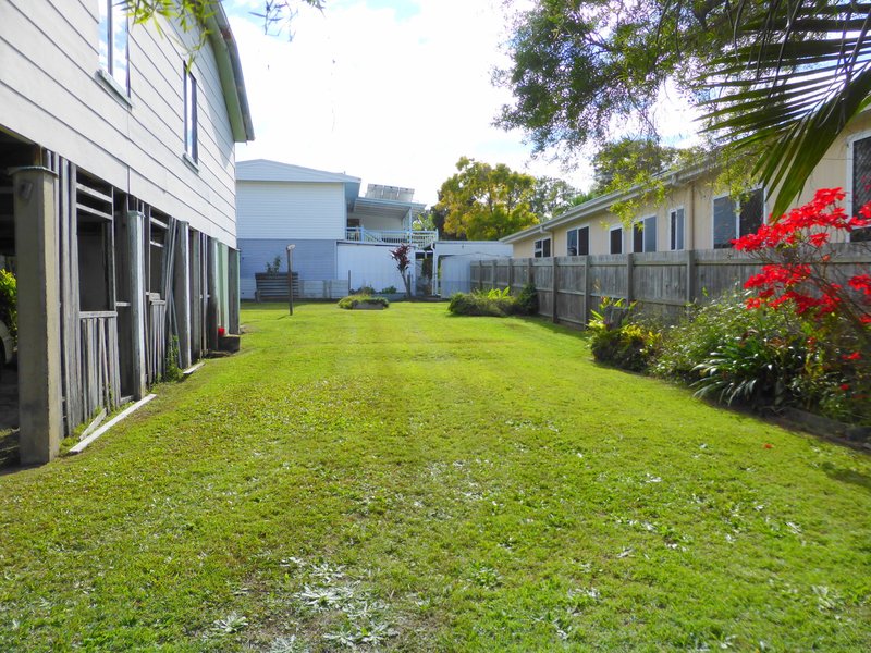 Photo - 4 Isobel St , Clontarf QLD 4019 - Image 22