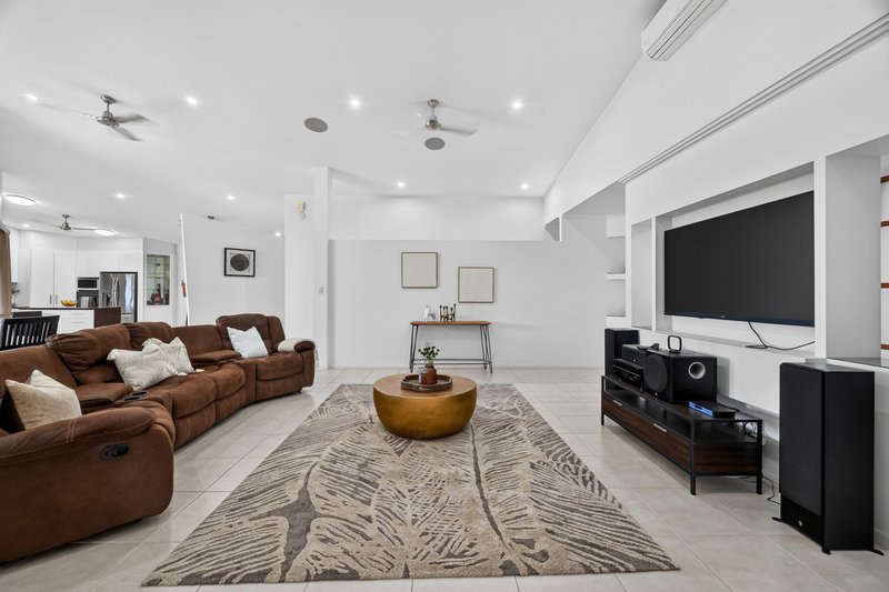 Photo - 4 Izaro Circuit, Burdell QLD 4818 - Image 8