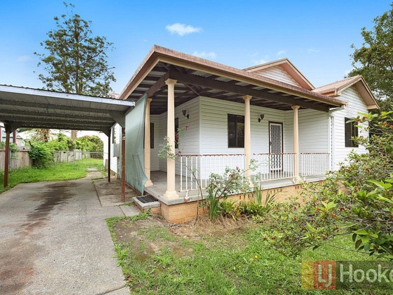 Photo - 4 Jack Bond Crescent, West Kempsey NSW 2440 - Image 2