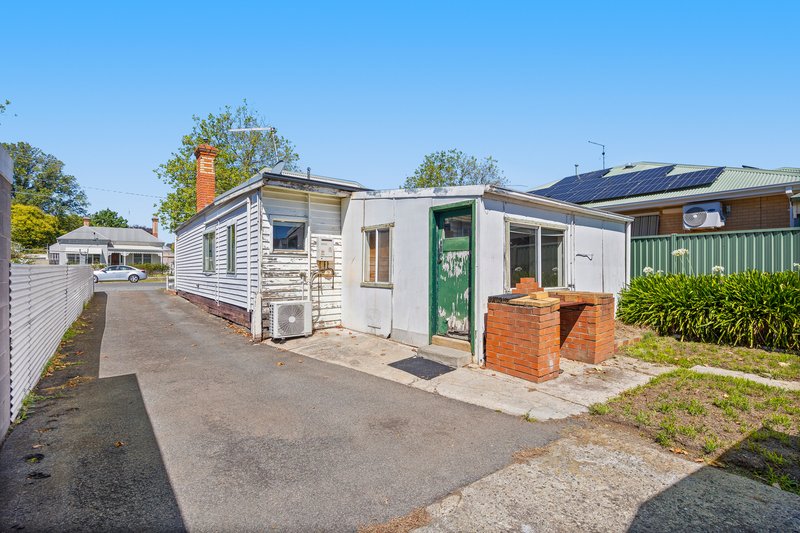 Photo - 4 James Street, Golden Point VIC 3350 - Image 15