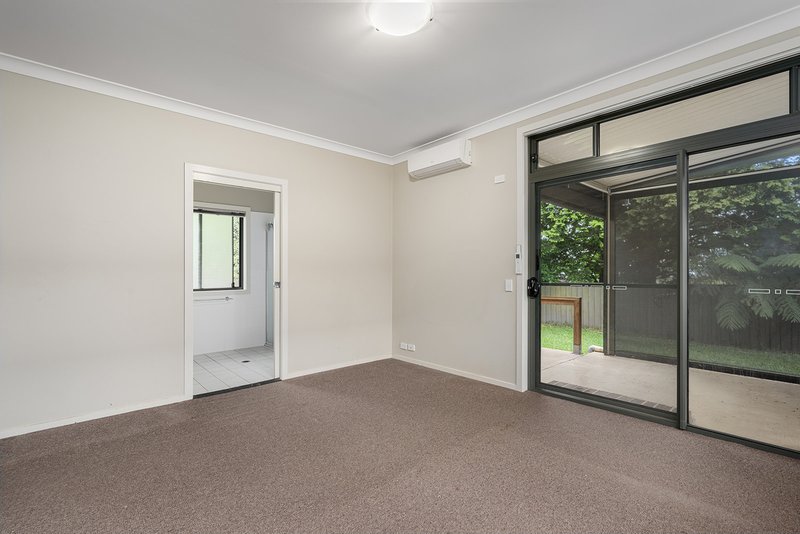 Photo - 4 Jane Street, Hill Top NSW 2575 - Image 6