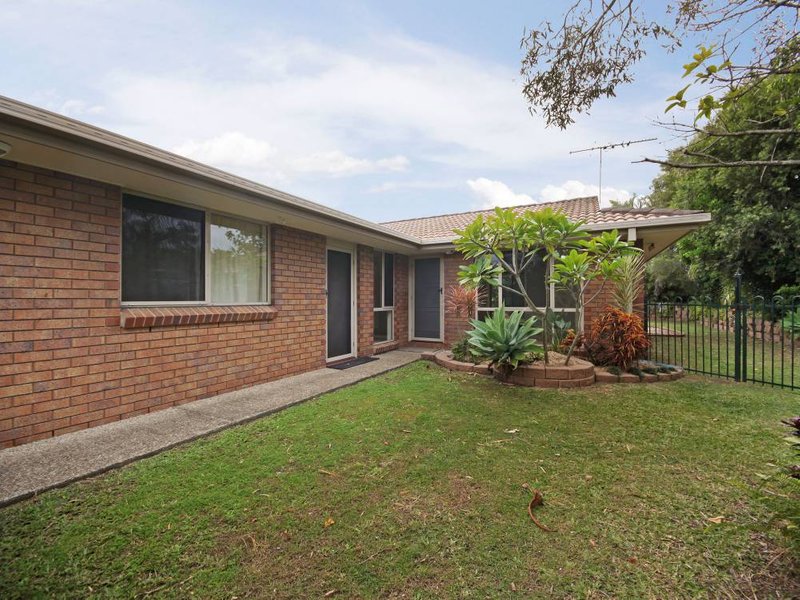 Photo - 4 Janison Court, Deception Bay QLD 4508 - Image 2