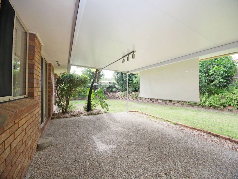 Photo - 4 Janison Court, Deception Bay QLD 4508 - Image 11