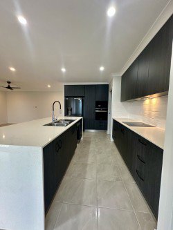 Photo - 4 Janmac Place, Richmond QLD 4740 - Image 3