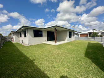 Photo - 4 Janmac Place, Richmond QLD 4740 - Image 10