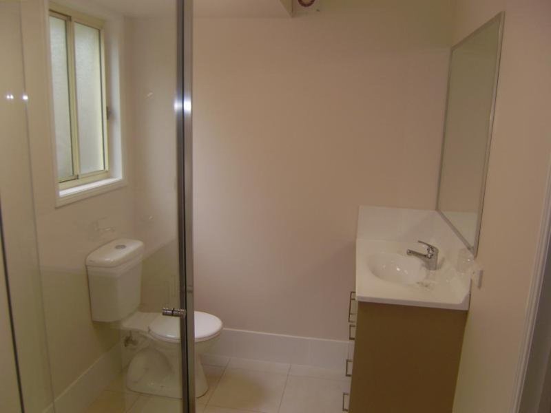 Photo - 4 Jarrah  Pl , Springfield Lakes QLD 4300 - Image 6