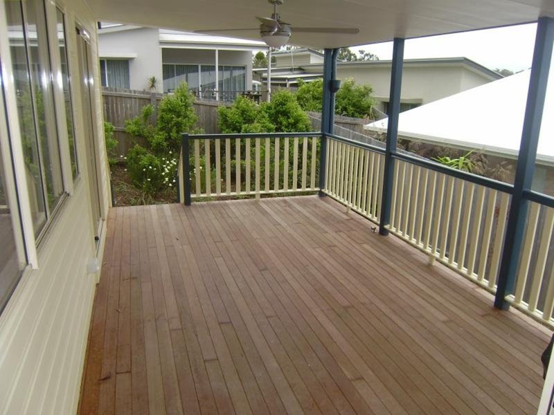 Photo - 4 Jarrah  Pl , Springfield Lakes QLD 4300 - Image 8