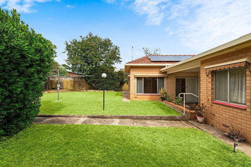 Photo - 4 Jarvis Street, Erindale SA 5066 - Image 15