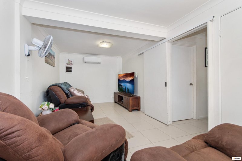 Photo - 4 Jayne Court, Kelso QLD 4815 - Image 7