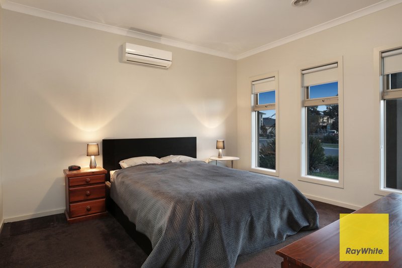 Photo - 4 Jemma Avenue, Point Cook VIC 3030 - Image 6