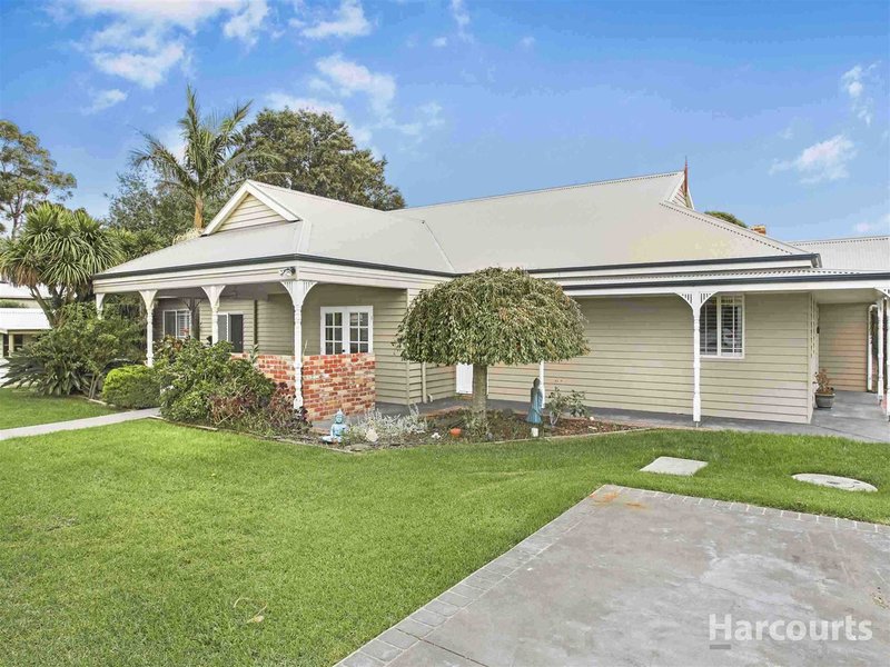 Photo - 4 Jennifer Street, Junction Village VIC 3977 - Image 2