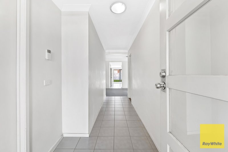 Photo - 4 Jeremy Street, Tarneit VIC 3029 - Image 2