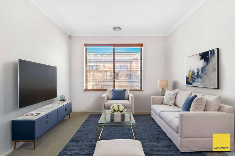 Photo - 4 Jeremy Street, Tarneit VIC 3029 - Image 3