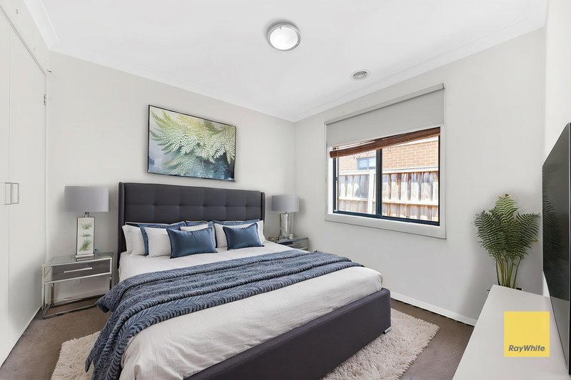 Photo - 4 Jeremy Street, Tarneit VIC 3029 - Image 9