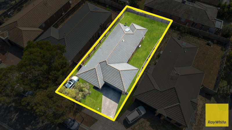 Photo - 4 Jeremy Street, Tarneit VIC 3029 - Image 12