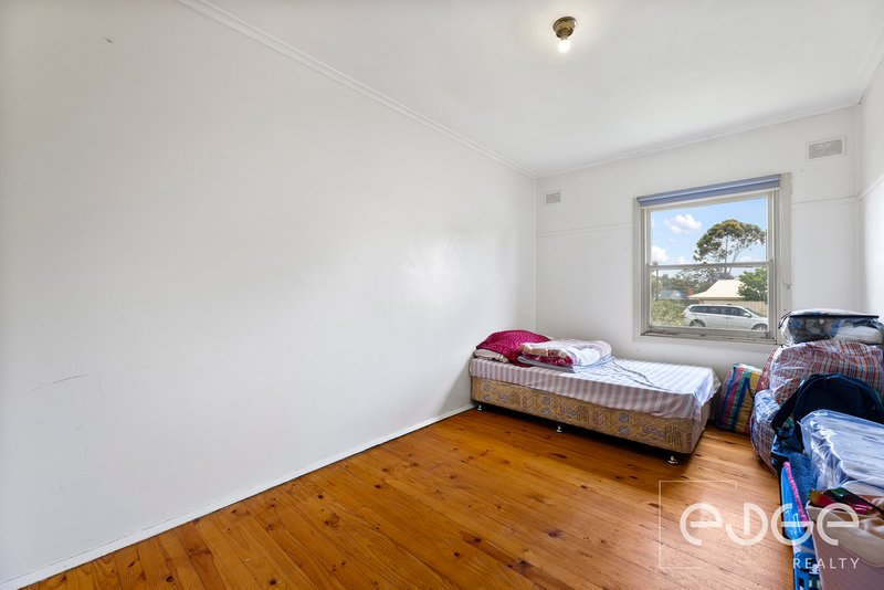 Photo - 4 Johnston Road, Elizabeth Downs SA 5113 - Image 7