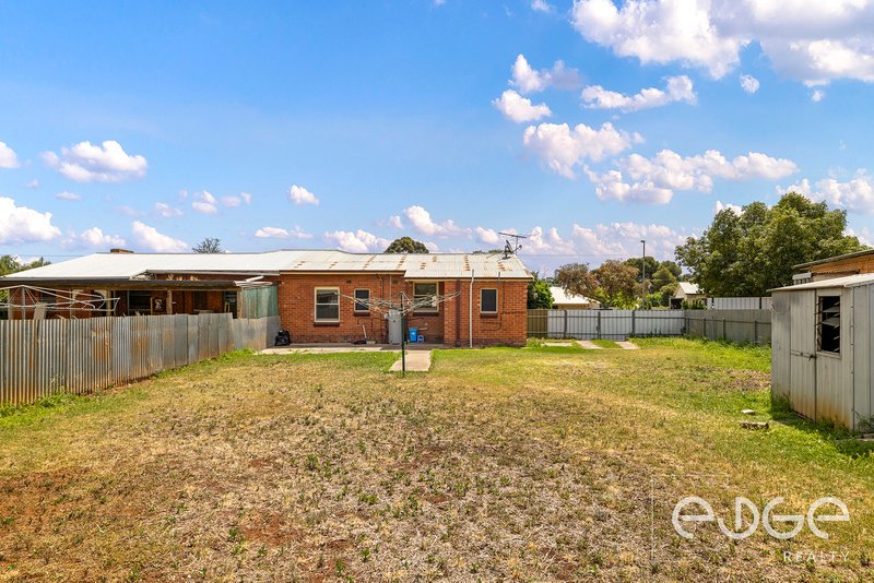 Photo - 4 Johnston Road, Elizabeth Downs SA 5113 - Image 14