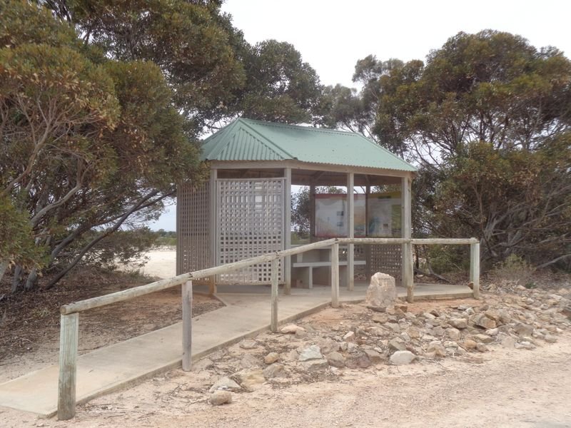 Photo - 4 Jones Street, Webb Beach SA 5501 - Image 6