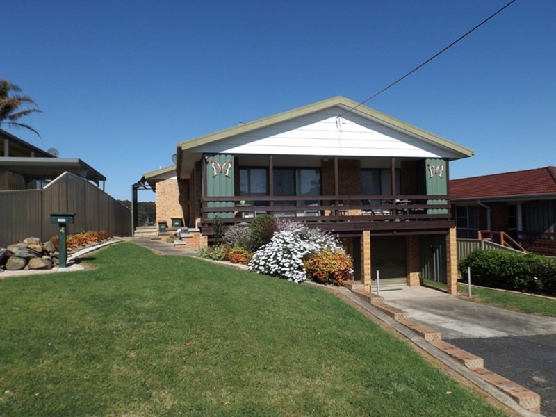 4 Joseph Street, Batehaven NSW 2536