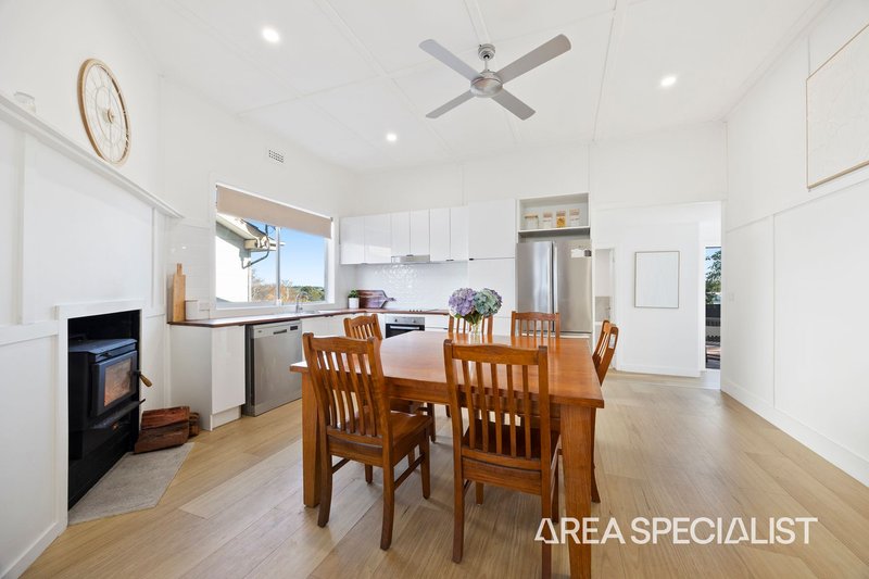 Photo - 4 Jumbunna Road, Korumburra VIC 3950 - Image 6