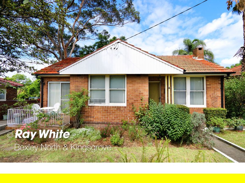 4 Junee Crescent, Kingsgrove NSW 2208