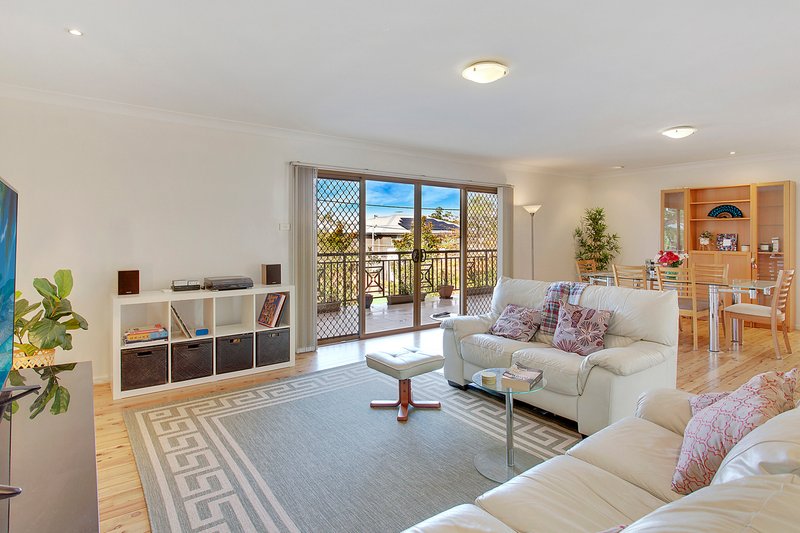 Photo - 4 Kalgal Street, Frenchs Forest NSW 2086 - Image 4
